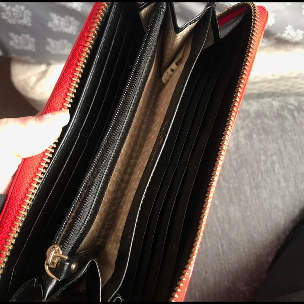 Kate Spade Wallet - Picture 5 of 5